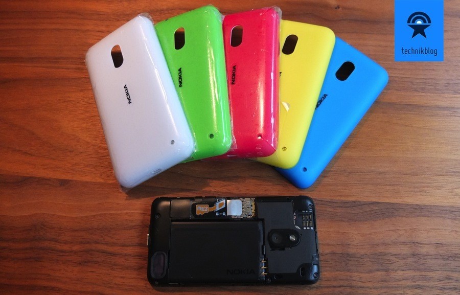 Nokia Lumia 620 - Covers gibt es in allen Farben