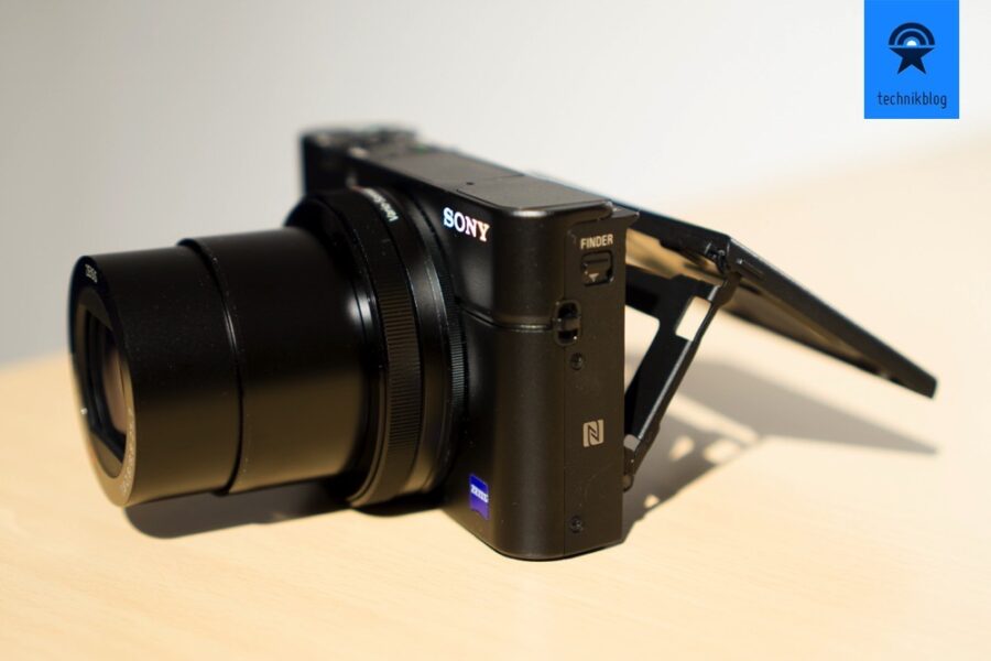 Die Sony RX100M3 macht dank digitalem Sucher und neigbaren Display immer Spass.