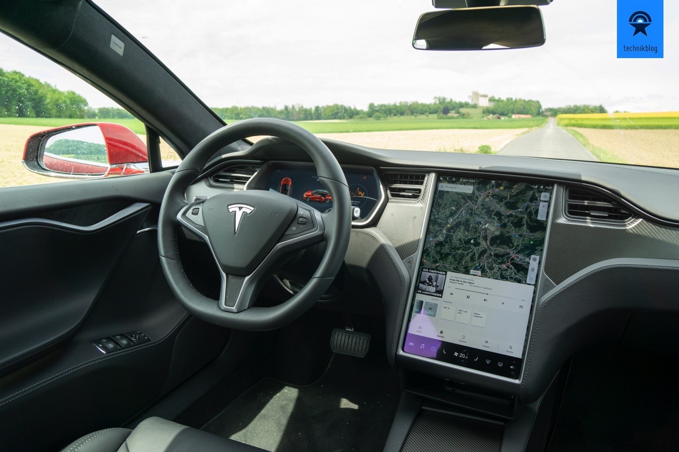 Tesla Model S Cockpit