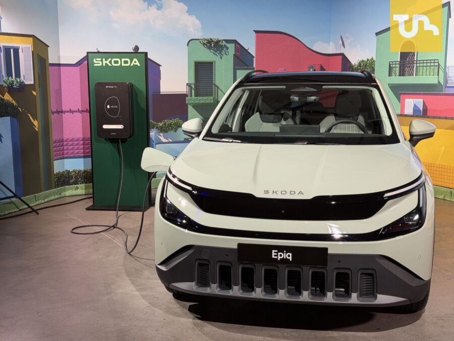 Skoda und ambibox im Moon Branding - Epiq Weltpremiere