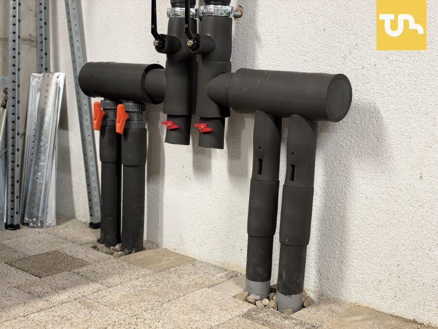 Auch der Erdsondenverteiler in der Garage wurde isoliert